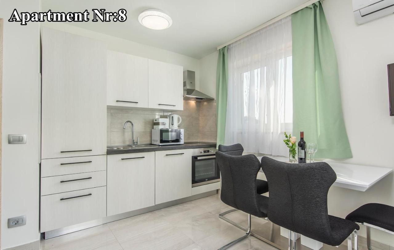 Villa Green Palm Vrsar Eksteriør bilde